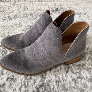 Mi.iM  Boho Booties